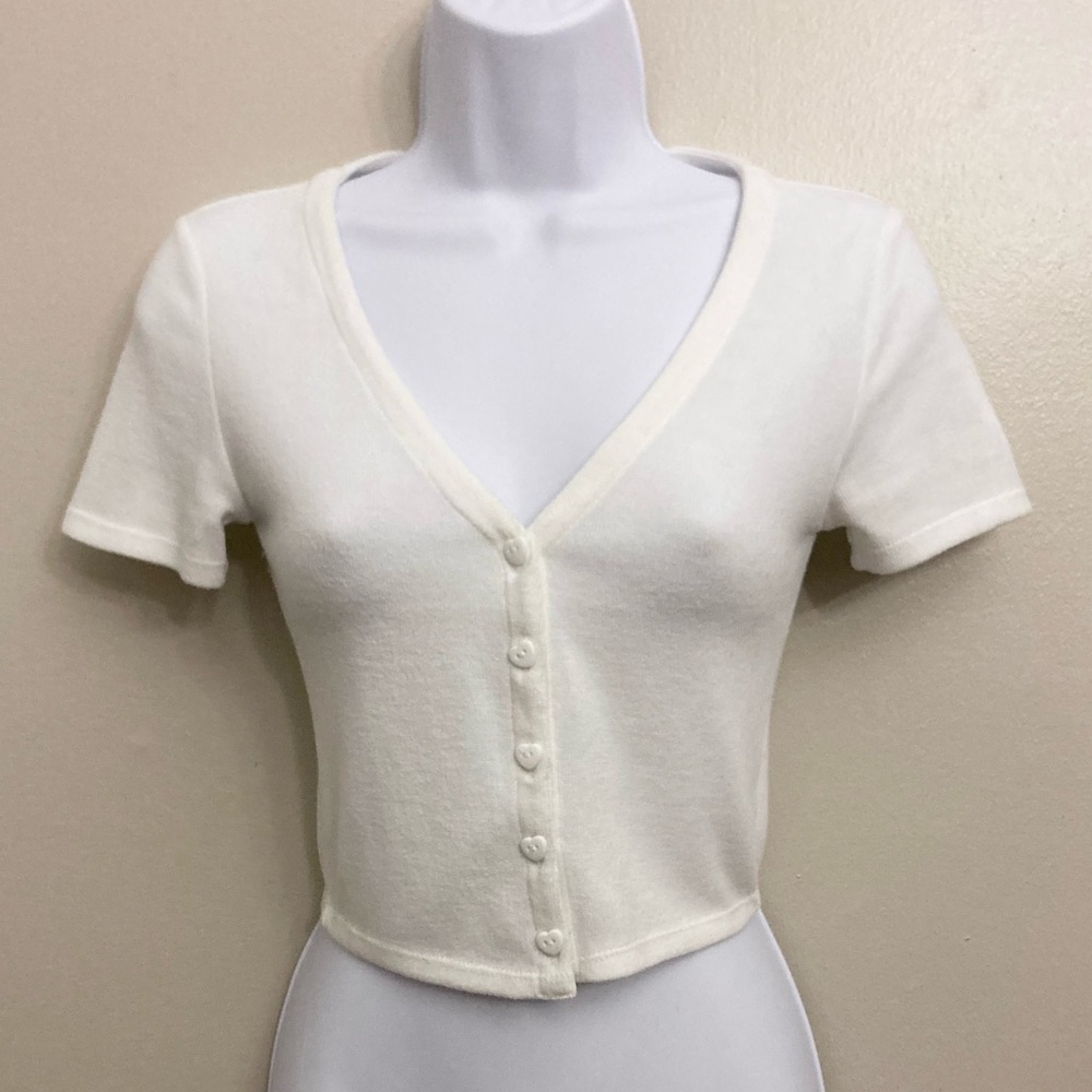 Forever 21 Small Short Sleeve Cardigan Crop Top in Ivory